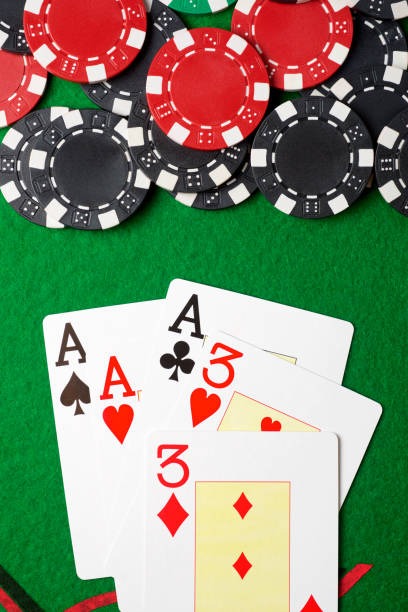 Capsa Banting hand rankings displayed on kaostogel table interface